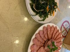 -鹤乡东北菜(崮山路店)