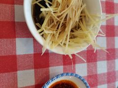 -笑来喜馄饨小笼工坊店(湖滨街店)