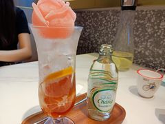 柚然自得的小美女-柠檬树茶餐厅(海雅缤纷城店)