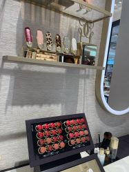 -法国娇兰精品店