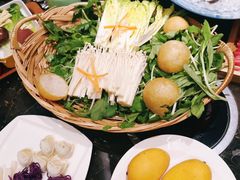 -金陵饭店 56F 家·海鲜火锅餐厅