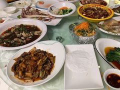 -皇宫大酒店