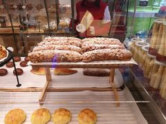 -秋田满满烘焙店