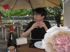 -Mark&Mars Restaurant