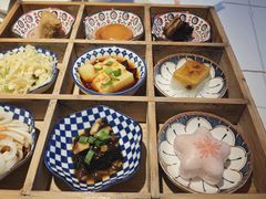 -阿瓦山寨·湘菜现炒·剁椒鱼头王(咸阳总店)