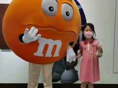 -m豆巧克力世界(上海世茂广场店)