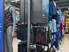 -迪卡侬(高新万达店)