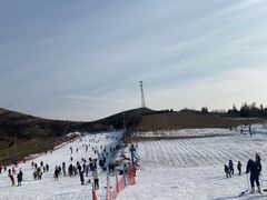 -秦皇古道滑雪场