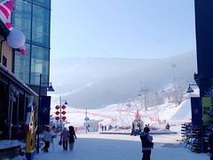 -中旅松花湖滑雪场