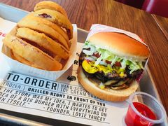 -FATBURGER 特富客汉堡(外交公寓店)