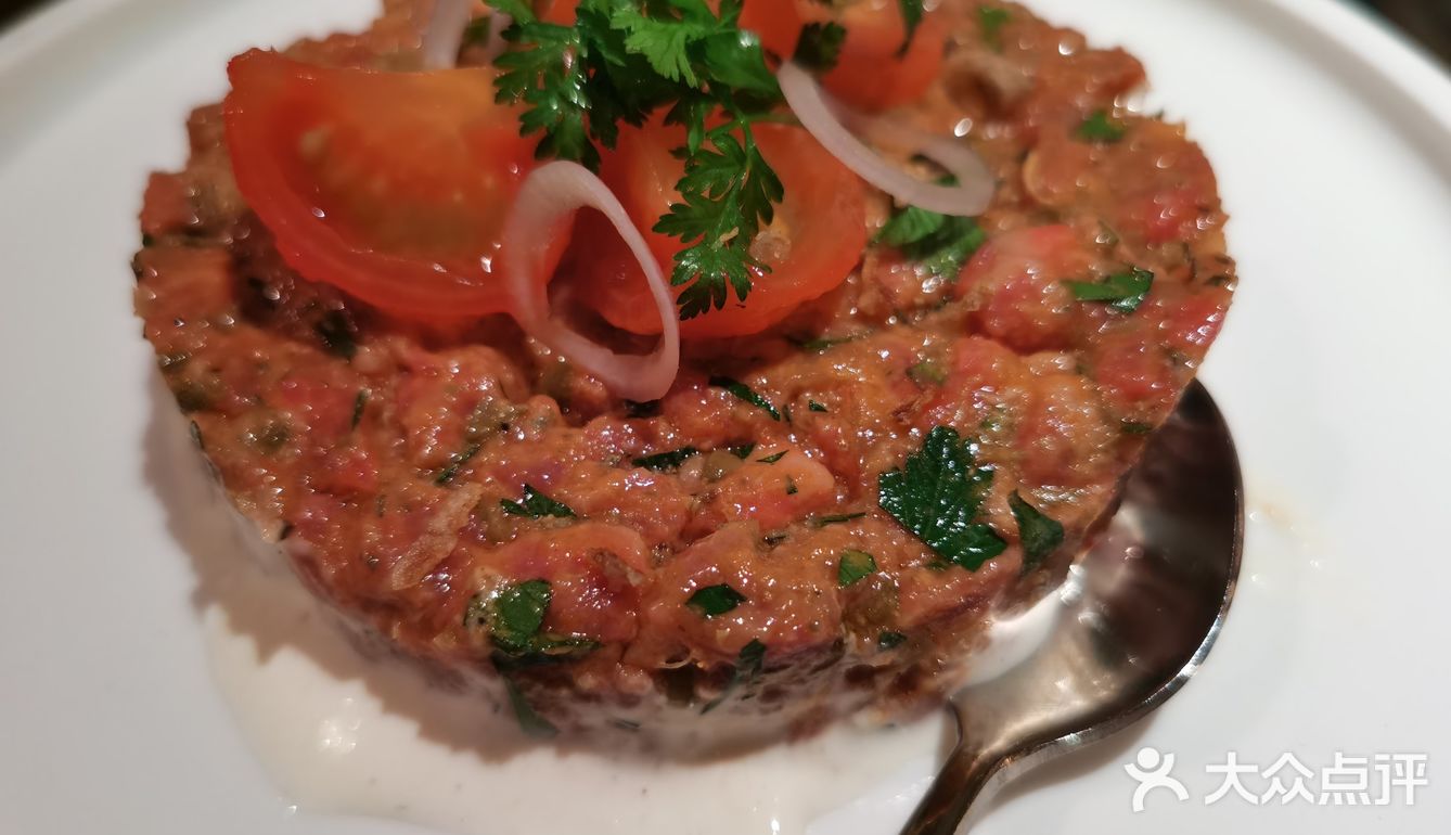 牛肉，鹅肝，面包 都是我爱的元素
