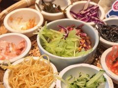 -包整·丝娃娃(甲秀楼景观店)
