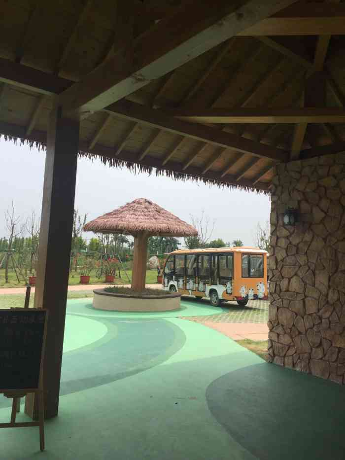 moumou海岛乐园-"99启东长泰海滨城moumou农场营业.