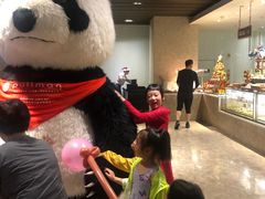 -三亚湾海居铂尔曼度假酒店