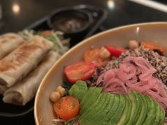 南加州超级沙拉-COMMUNE RESERVE幻师(愚园路店)