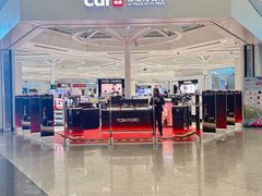 -日上免税店(三径路t3店)