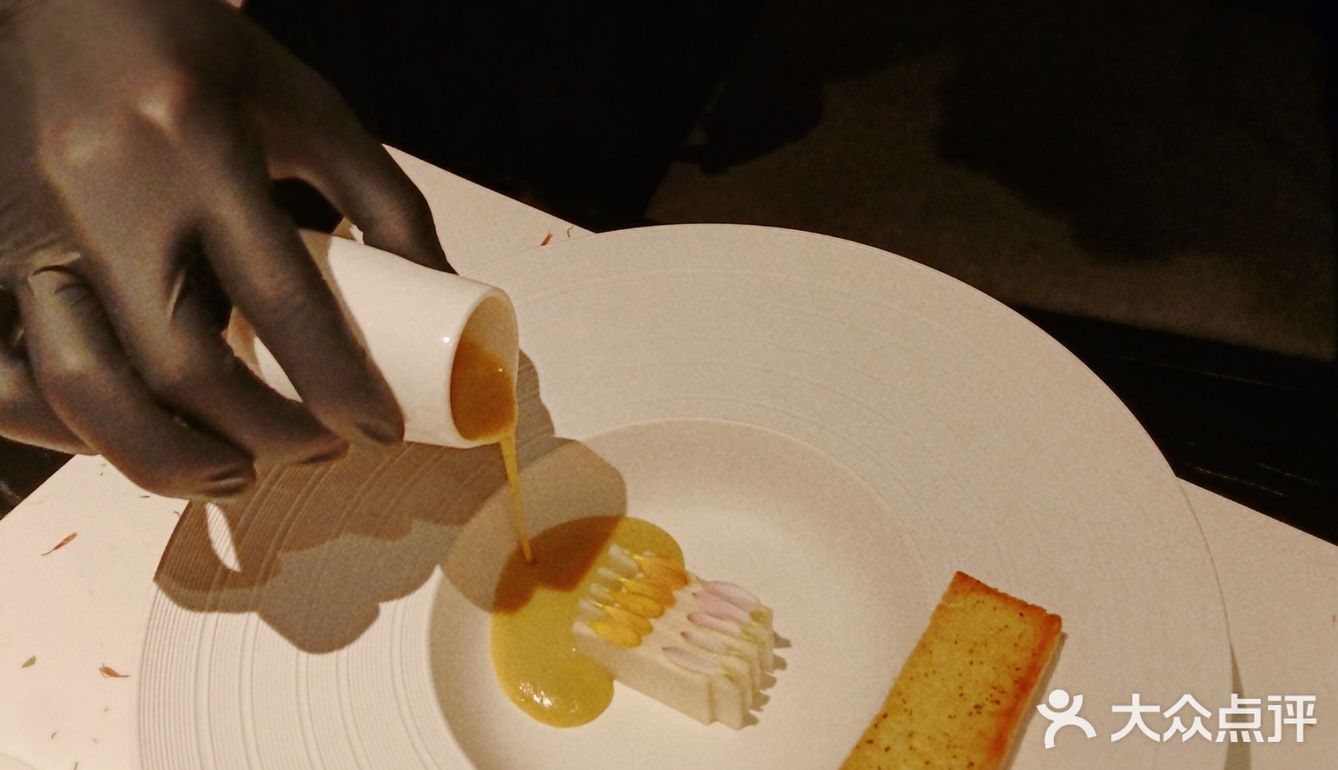 杭城新晋绝美庭院素食餐厅《朴竺》‼️