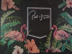 门面-一块甜品店