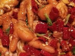 有故事的鸡手-喝丢一只鞋辣炒海鲜小烧烤(三八广场店)