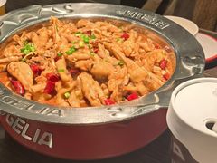 -胖哥俩肉蟹煲(湖滨银泰in77店)