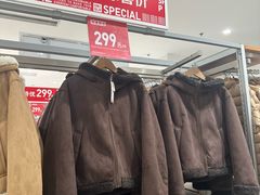 -优衣库(深圳万象天地旗舰店)