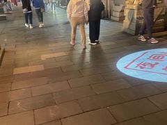 -如家酒店·neo(杭州西湖南宋御街定安路地铁站店)