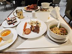 -晶丽香榭自助餐(南京大饭店)