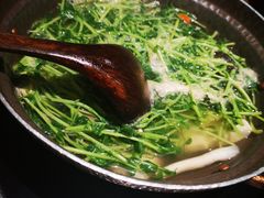 -吃饭皇帝大土家民族菜(正大广场店)