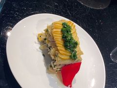 -HOMES上海本帮菜(襄阳公园店)