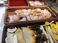 -菌小白火锅(时尚天河店)