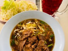 -Khao Soi Mae Manee