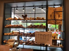 面包甜点陈列柜-面包谷Grains n' Beans(九号公馆店)