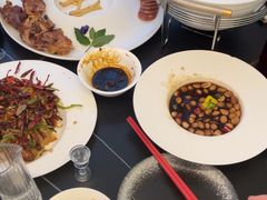 -红东阁东北菜烤肉酒馆(CROSS万象汇店)