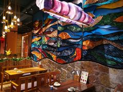 -老滇山寨•云南特色菜•地方菜•民族风情歌舞表演(金碧店)