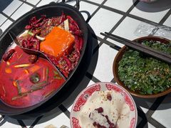 -贰回巷火锅馆(钟楼店)