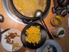 -一朵菌·野生菌探索家火锅(南亚店)