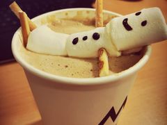 -M Stand(上海人民广场来福士店)