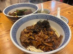 -沪西老弄堂面馆(定西路店)