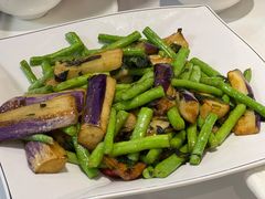 紫苏豆角茄子-惠爱餐厅