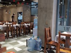 大堂-沈记烧烤海鲜(江汉二路店)