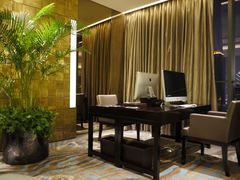 -广州天河希尔顿酒店