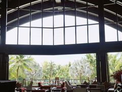 -三亚湾海居铂尔曼度假酒店