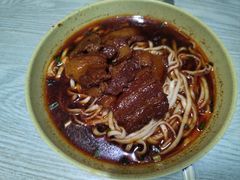 大肉面-胡氏面馆