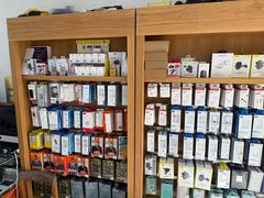 -极速修苹果华为手机维修服务中心(南泉大厦店)