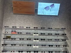 -MUJOSH木九十眼镜(月星环球港B1店)