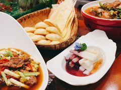 -万重锦·人文川菜馆(骡马市店)