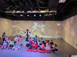 -小鸡哆哆故事屋·儿童乐园(嘉里城店)