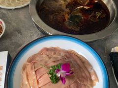 -忘情水鱼头·鲜鱼火锅(滨江中路店)