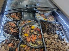 -鑫渔港海鲜本地菜·山海关浑锅(东戴河店)