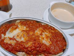 芝士焗肉酱猪扒饭-香港新发烧腊茶餐厅(书城店)